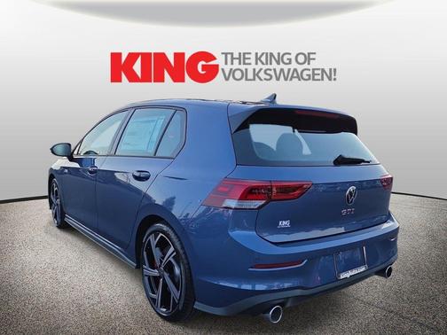 slate blue metallic 2026 Volkswagen Golf GTI 2.0T SE DSG