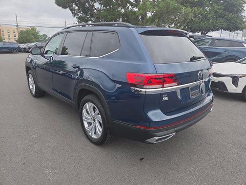 2023 Volkswagen Atlas 2.0T SE w/Technology 4MOTION