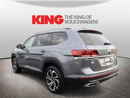 Platinum Gray Metallic 2022 Volkswagen Atlas 2.0T SEL