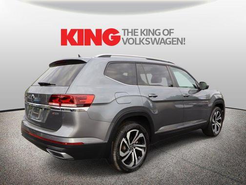Platinum Gray Metallic 2022 Volkswagen Atlas 2.0T SEL