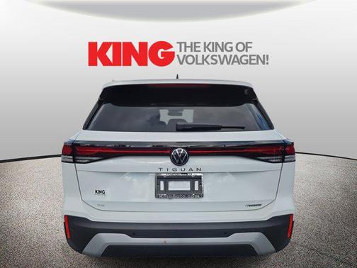 2025 Volkswagen Tiguan 2.0T SE 4MOTION