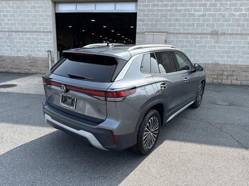 2025 Volkswagen Tiguan 2.0T S