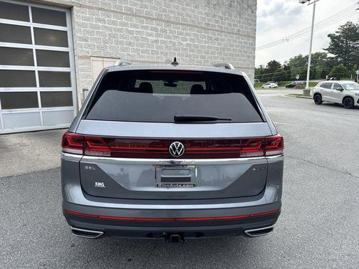 2025 Volkswagen Atlas 2.0T SEL