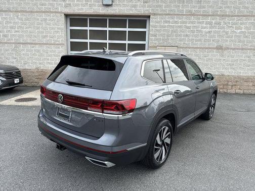 2025 Volkswagen Atlas 2.0T SEL