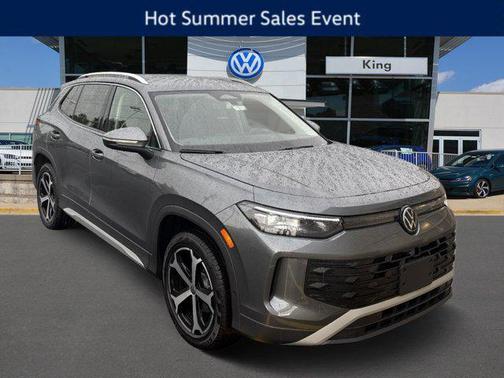 2025 Volkswagen Tiguan 2.0T SE