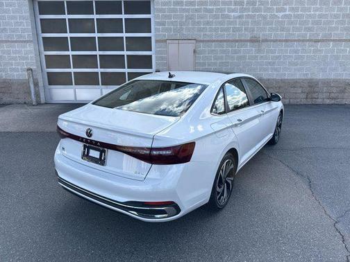2025 Volkswagen Jetta 1.5T SEL