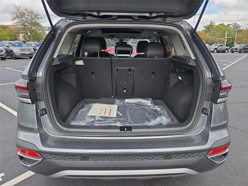 2025 Volkswagen Taos 1.5T SEL