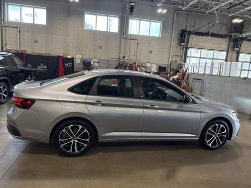 2025 Volkswagen Jetta 1.5T Sport
