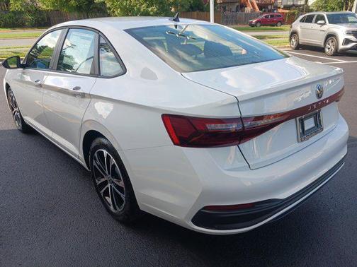 2025 Volkswagen Jetta 1.5T Sport