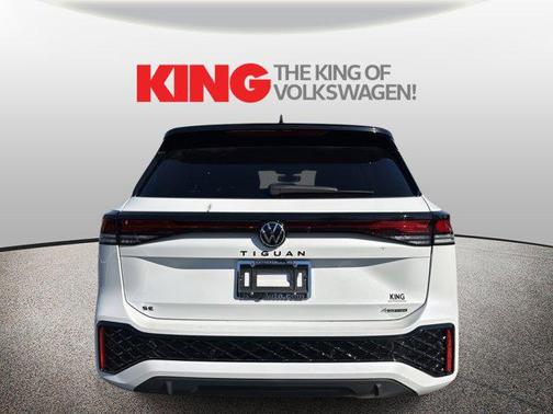 2025 Volkswagen Tiguan 2.0T SE R-Line Black 4MOTION