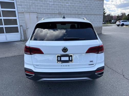 2024 Volkswagen Taos 1.5T SE