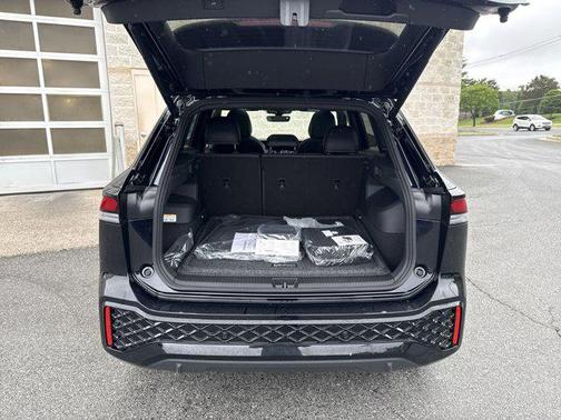 2025 Volkswagen Tiguan 2.0T SE R-Line Black 4MOTION