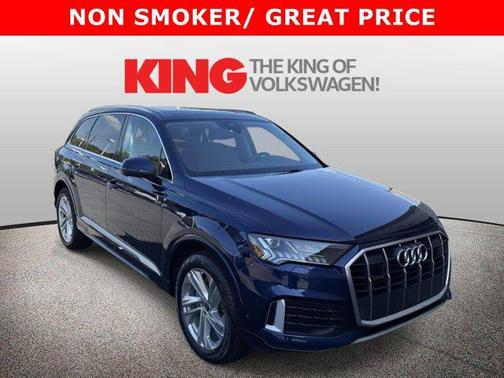 2022 Audi Q7 45 Premium Plus