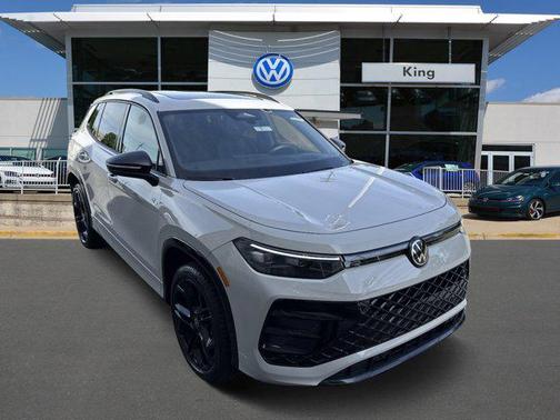 2025 Volkswagen Tiguan 2.0T SE R-Line Black 4MOTION