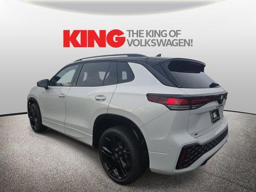 White 2026 Volkswagen Tiguan 2.0T SE R-Line Black 4MOTION