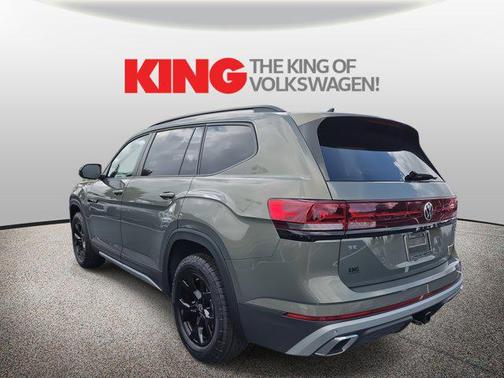 2025 Volkswagen Atlas 2.0T Peak Edition