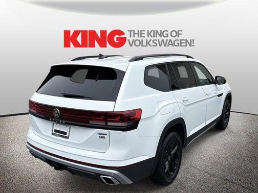 2025 Volkswagen Atlas 2.0T Peak Edition