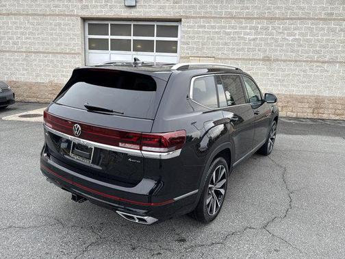 2025 Volkswagen Atlas 2.0T SEL Premium R-Line 4MOTION