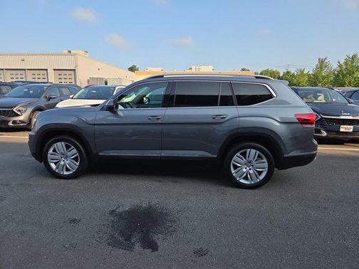 2018 Volkswagen Atlas 3.6L SEL Premium