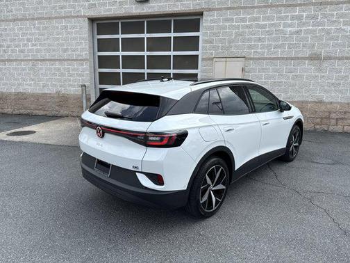 2025 Volkswagen ID.4 Pro