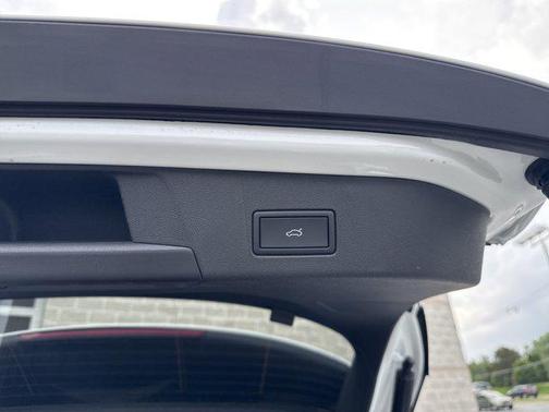 2025 Volkswagen ID.4 Pro