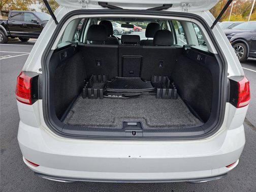 2018 Volkswagen Golf SportWagen TSI S