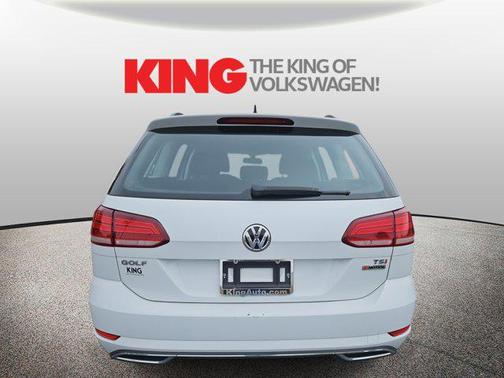 2018 Volkswagen Golf SportWagen TSI S