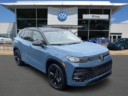 2025 Volkswagen Tiguan 2.0T SE R-Line Black 4MOTION