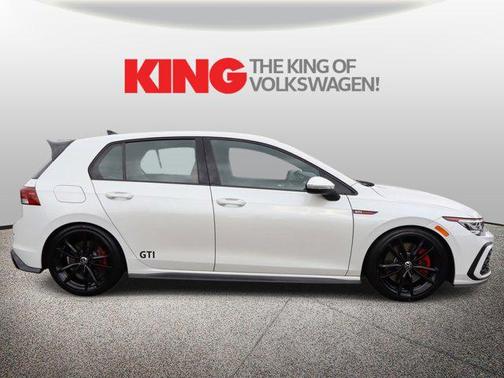Oryx White Pearl 2022 Volkswagen Golf GTI 1.4T TSI