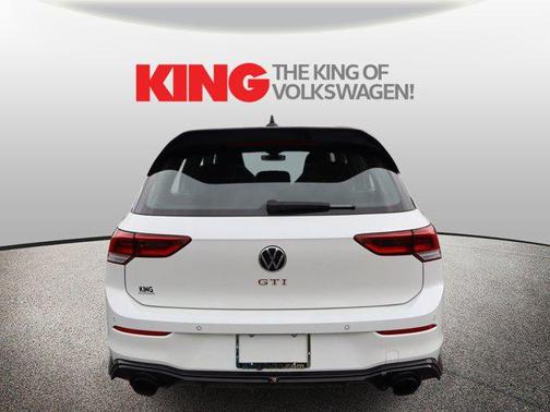 Oryx White Pearl 2022 Volkswagen Golf GTI 1.4T TSI