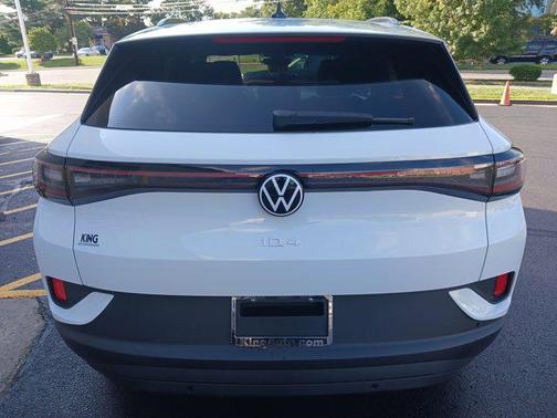 2025 Volkswagen ID.4 Pro