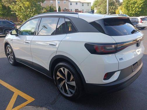 2025 Volkswagen ID.4 Pro