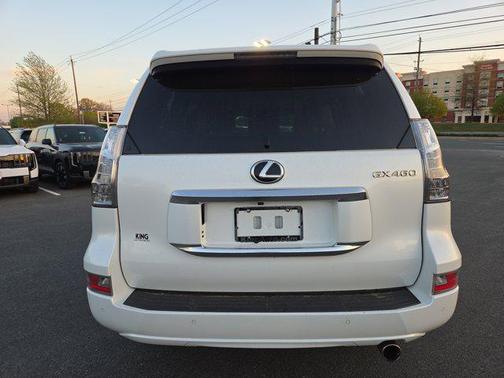 Starfire Pearl 2022 Lexus GX 460 Premium