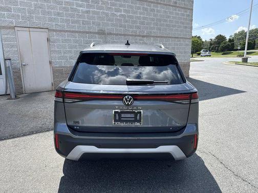 2025 Volkswagen Tiguan 2.0T SE 4MOTION