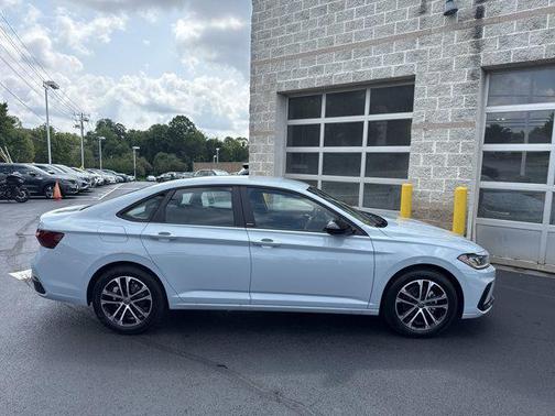 2025 Volkswagen Jetta 1.5T Sport