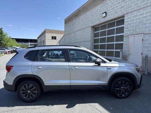 2022 Volkswagen Taos 1.5T S