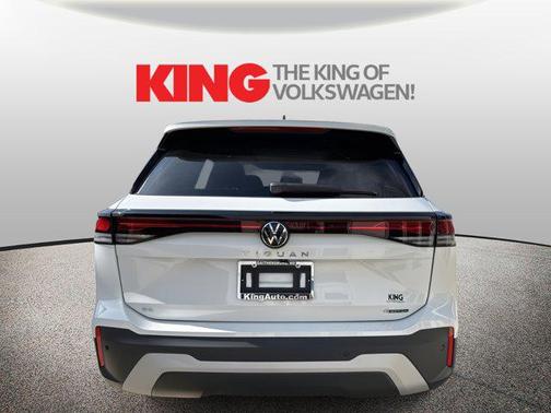 2025 Volkswagen Tiguan 2.0T SE 4MOTION