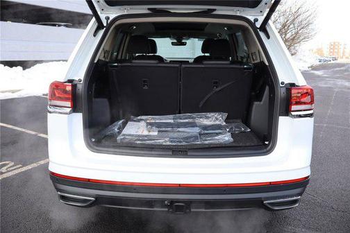 2026 Volkswagen Atlas 2.0T SE w/Technology 4MOTION