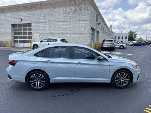 2025 Volkswagen Jetta 1.5T Sport