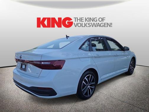 2026 Volkswagen Jetta 1.4T SE