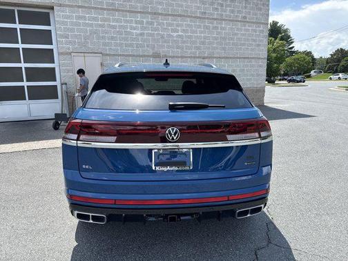 2025 Volkswagen Atlas Cross Sport 2.0T SEL Premium