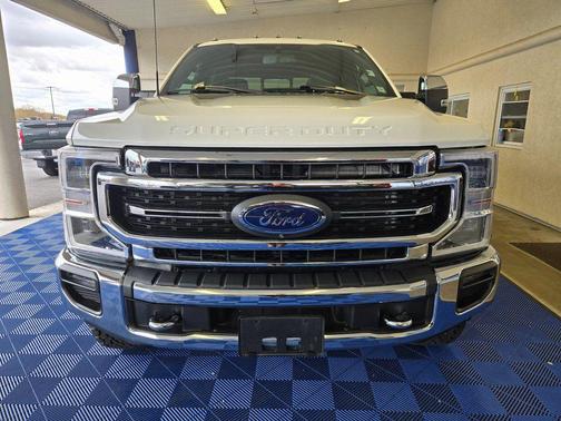 2022 Ford F-350 Lariat Super Duty