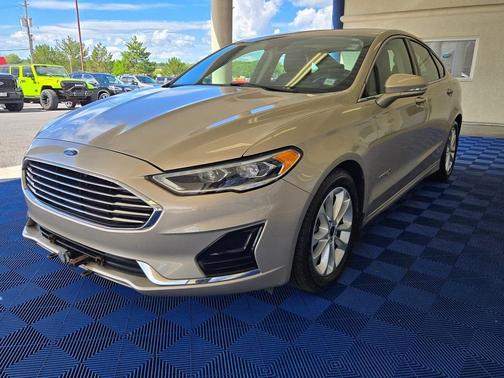 2019 Ford Fusion Hybrid SEL