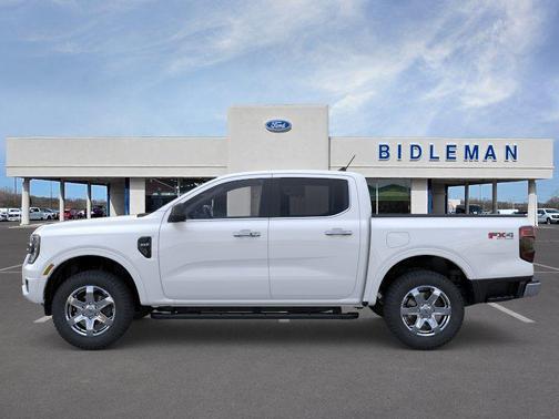 Oxford White 2025 Ford Ranger XLT