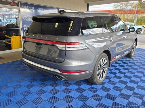 2025 Lincoln Aviator Premiere