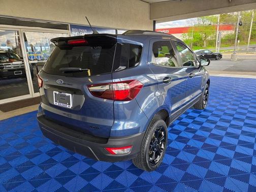 2022 Ford EcoSport SES
