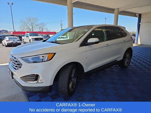 Star White 2022 Ford Edge Titanium