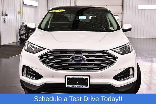 Star White 2022 Ford Edge Titanium