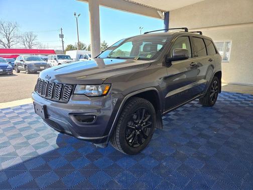 2020 Jeep Grand Cherokee Altitude