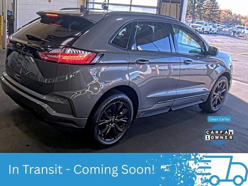 2022 Ford Edge SE